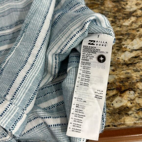 BILLABONG Easy Movin 2 Button Down Shirt Top In Deja Blue Size S - Picture 10 of 14